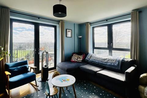 2 bedroom flat for sale, Rudderstock House, Havelock Road, Southall, UB2