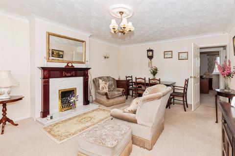 undefined, Lynwood Drive, BARNSLEY