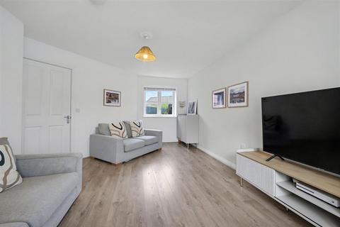 3 bedroom semi-detached house for sale, Foxglove Avenue, Thurnby, LE7