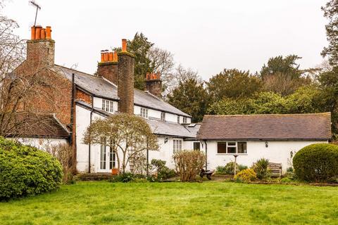 undefined, Dovers Green Road, Reigate