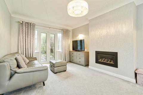 undefined, Glenview Avenue, BRADFORD BD9