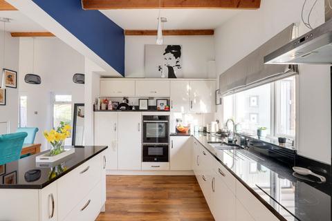 undefined, Sunnindale Drive, Nottingham NG12