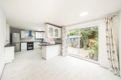 undefined, Links Road, London SW17