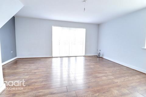 3 bedroom duplex to rent, Ratcliffe Court, COLCHESTER