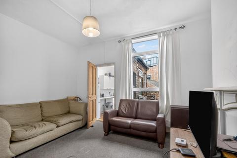 2 bedroom terraced house for sale, Cemetery Road, York