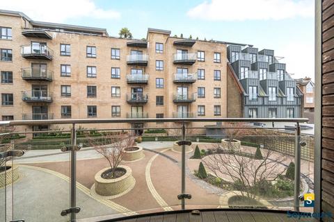 2 bedroom flat for sale, Trinity Gate, Guildford GU1