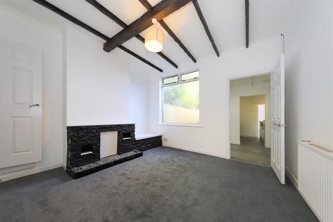 3 bedroom end of terrace house to rent, Martin Street, WOLVERHAMPTON