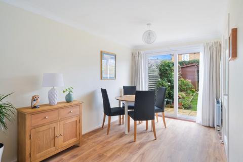 3 bedroom terraced house for sale, Fennells Mead, Ewell Village