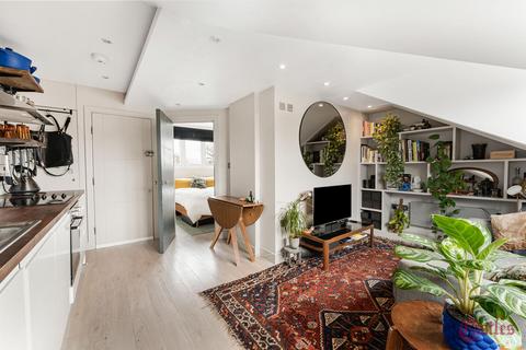 1 bedroom flat for sale, Lower Clapton Road, London