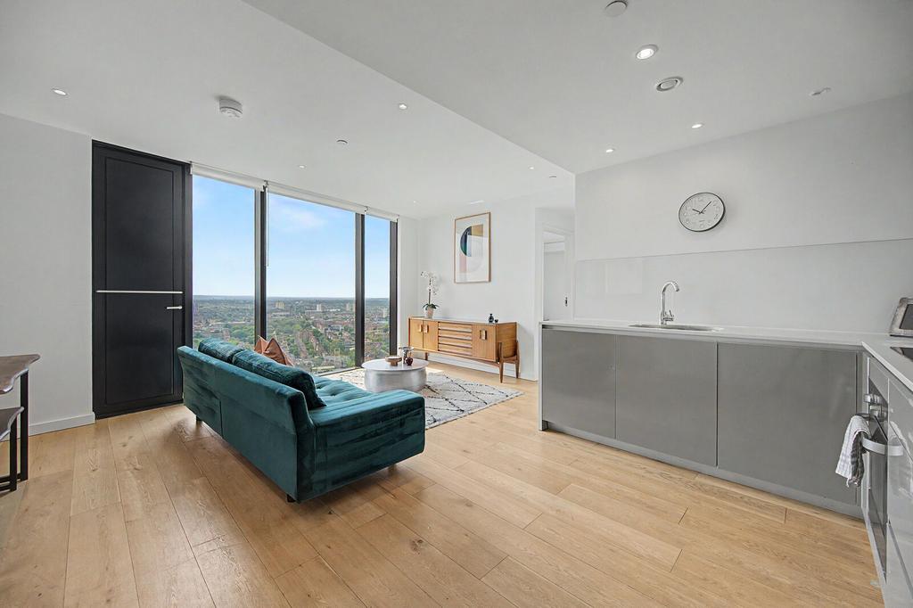 Apartment in London - View 3
