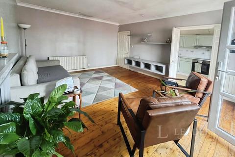 2 bedroom flat to rent, John Smeaton Court, Manchester, Greater Manchester, M1