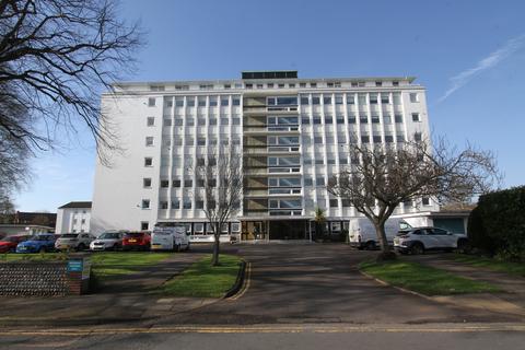 3 bedroom apartment for sale, Compton Place Road, Eastbourne BN21