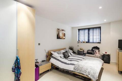 2 bedroom apartment to rent, Abercorn Place, London NW8