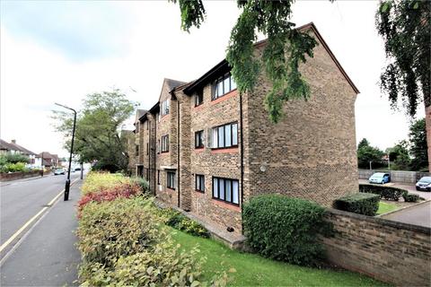 1 bedroom apartment for sale, Chiltern View Road, Uxbridge UB8