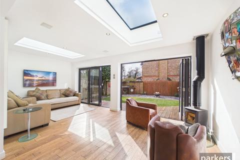 undefined, Broad Hinton, Reading RG10
