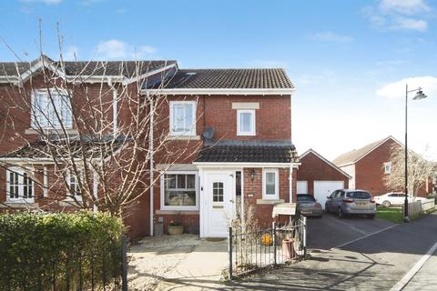 Burge Crescent, Cotford St. Luke, Taunton