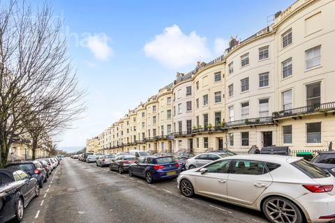 1 bedroom flat for sale, Brunswick Place, Hove, East Sussex, BN3
