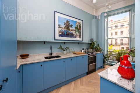 1 bedroom flat for sale, Brunswick Place, Hove, East Sussex, BN3