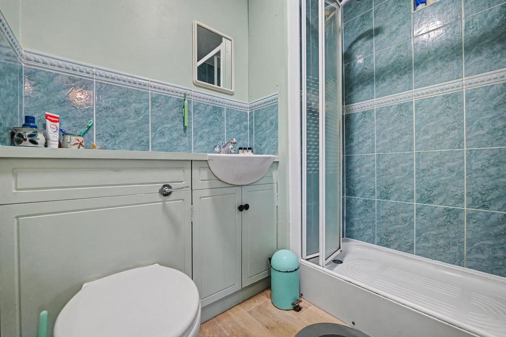 Ensuite