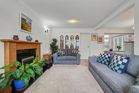 4 bedroom detached house for sale, Beech Road, Oadby, LE2