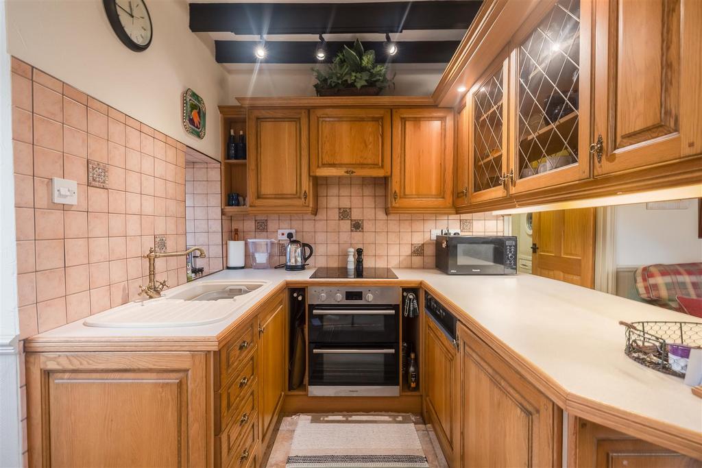 Two Hoots Kitchen Reception Room-6.jpg