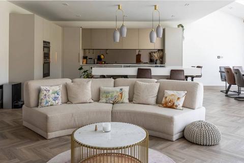 5 bedroom detached house for sale, West End Lane, Pinner, HA5