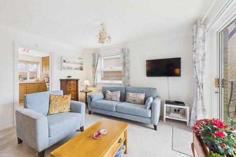 2 bedroom flat for sale, Camargue Court, 24, Downview Road, Worthing, BN11