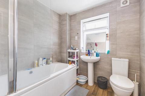 undefined, Gorringe Park Avenue, Mitcham, CR4