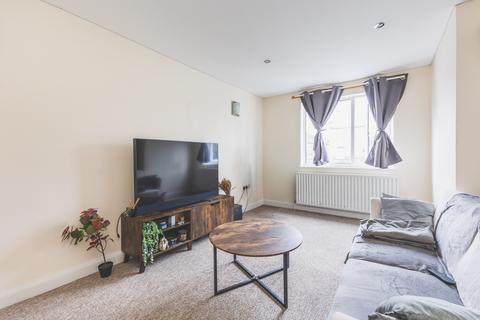 undefined, Gorringe Park Avenue, Mitcham, CR4