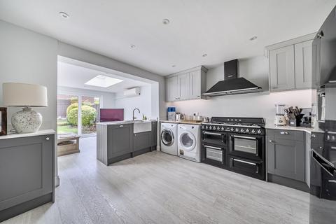 4 bedroom semi-detached house to rent, Latchmere Close, Richmond, TW10