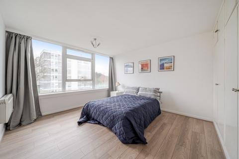 2 bedroom flat to rent, Keswick Road, Putney, London, SW15