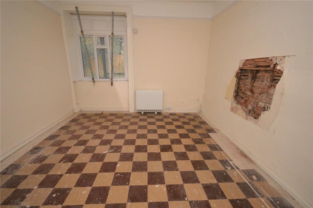 Flat 21