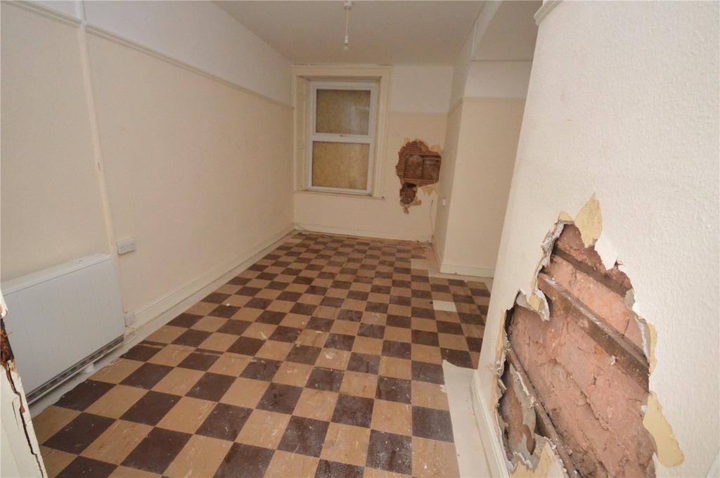 Flat 21
