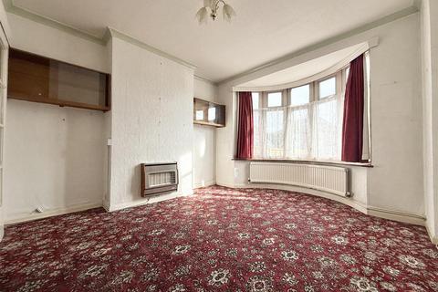 3 bedroom semi-detached house for sale, Hylion Road, Knighton LE2