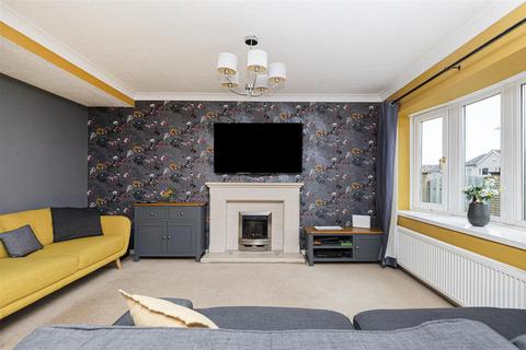 undefined, Hill Grove, Huddersfield HD3