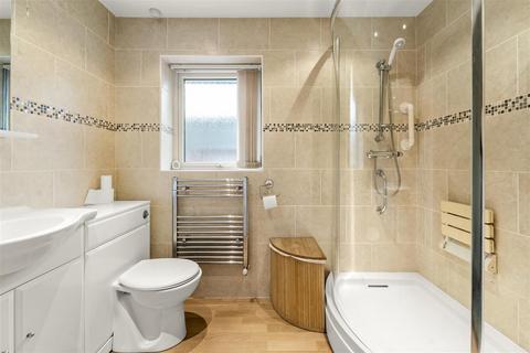 2 bedroom retirement property for sale, Guardian Mews, Sale