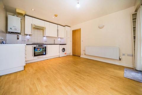 undefined, Romford Road, London E7