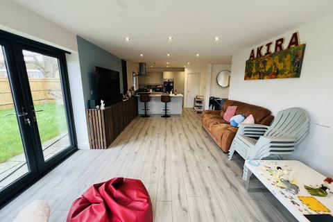 undefined, Fern Close, Eastbourne