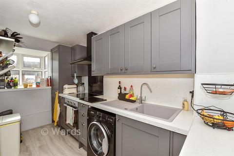 2 bedroom terraced house for sale, The Shires, Tonbridge TN12