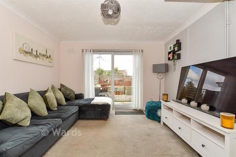 2 bedroom terraced house for sale, The Shires, Tonbridge TN12