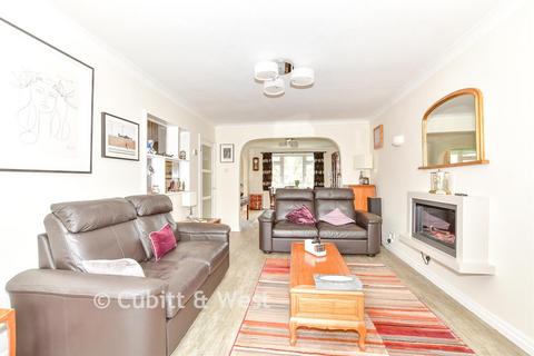 4 bedroom terraced house for sale, Chadderton Gardens, Portsmouth, Hampshire