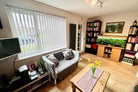 undefined, Holland Way, Newport Pagnell