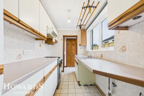 2 bedroom terraced house for sale, Moyes Road, Lowestoft