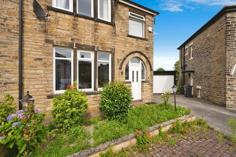 Savile Drive, Halifax