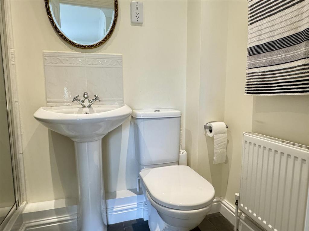 En-Suite Shower