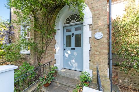 4 bedroom semi-detached house for sale, Hitchen Hatch Lane, Sevenoaks, TN13