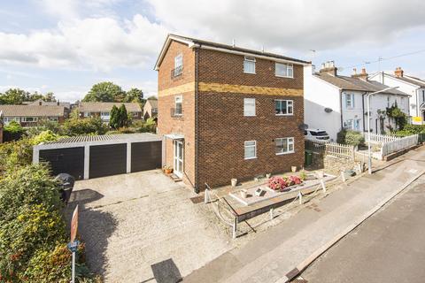 1 bedroom ground floor flat for sale, Edward Street, Southborough