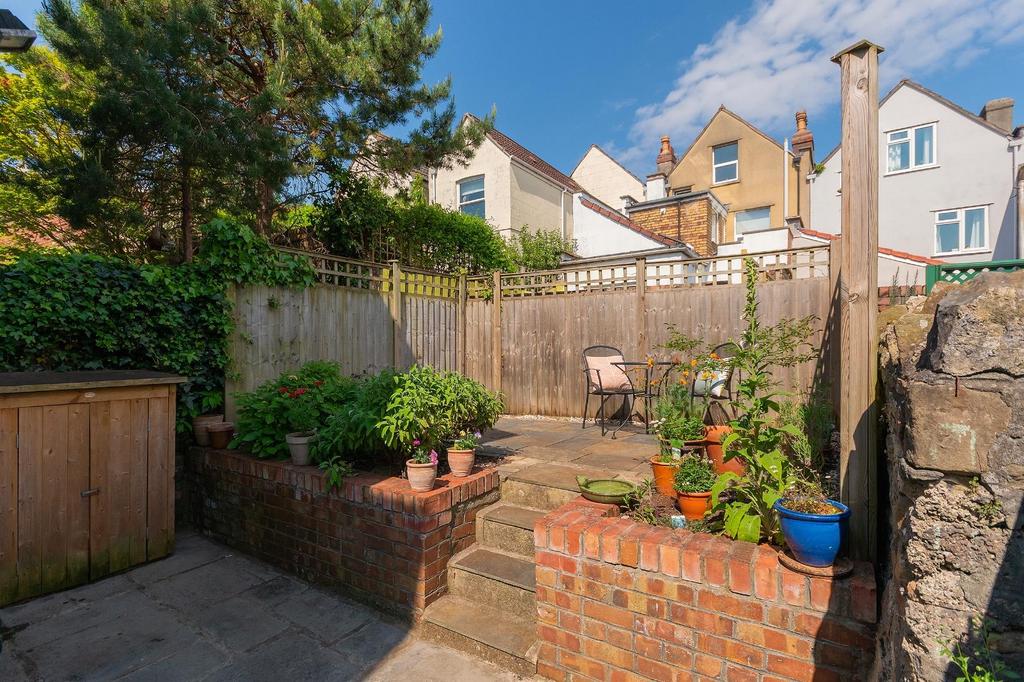 5 U6 PHSE - Garden D.jpg