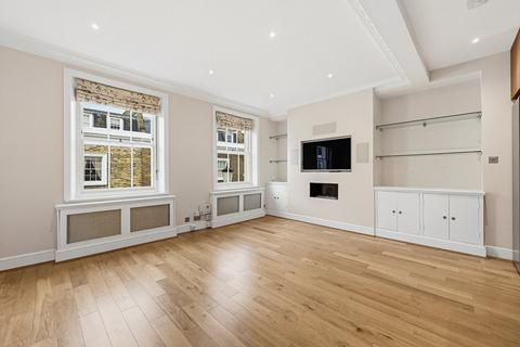 3 bedroom maisonette to rent, First Street, London