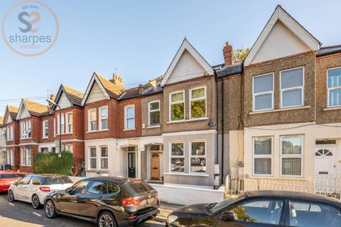 2 bedroom flat for sale, Byegrove Road, Merton, London, Greater London
